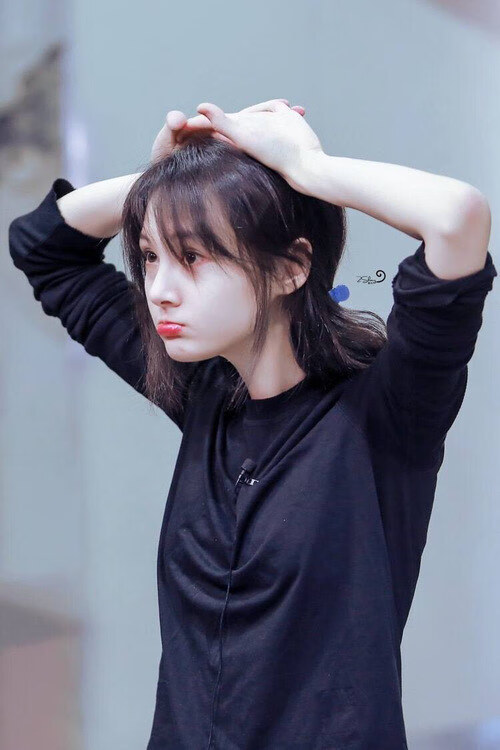 赛后车手说:比赛中的关键决策,比赛车辆