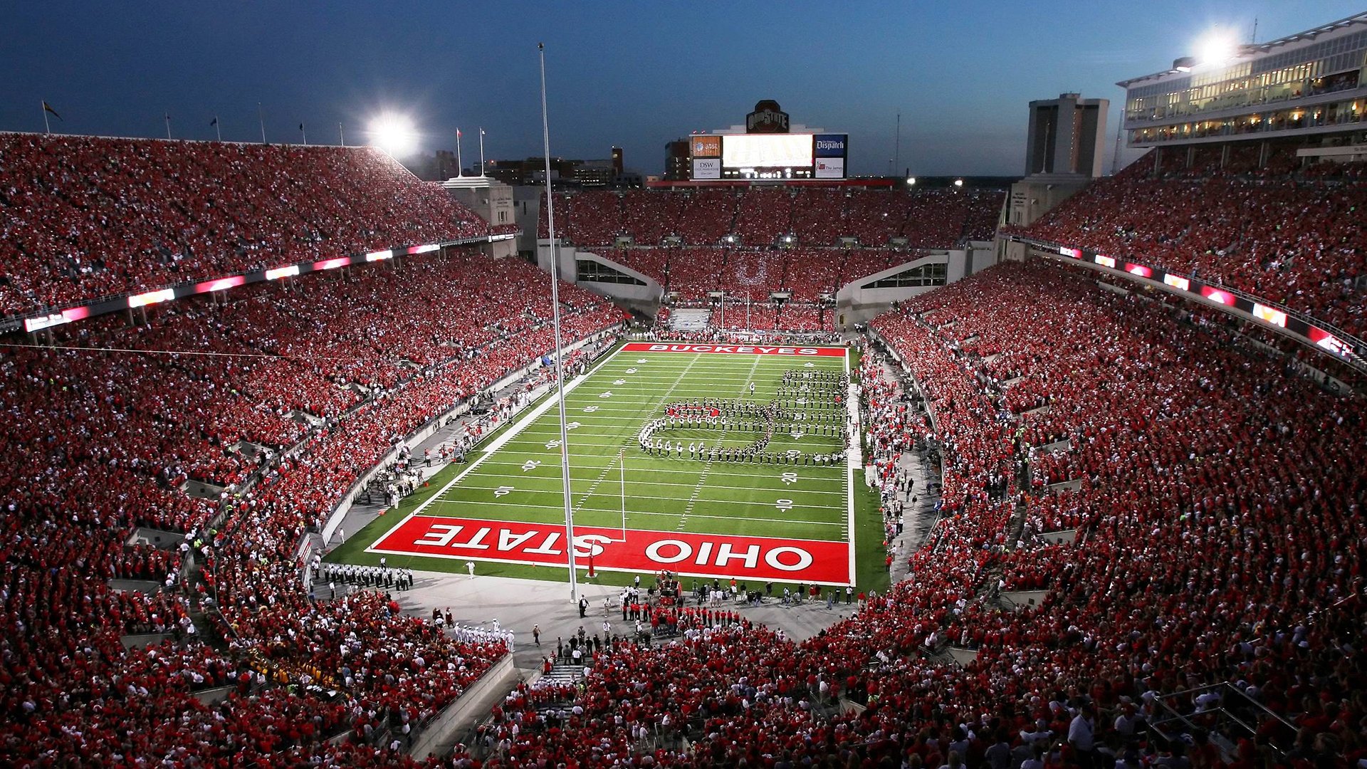 史上最“燃”瞬间:投篮、扣篮、盖帽,点燃全场的精彩表现,投篮扣球